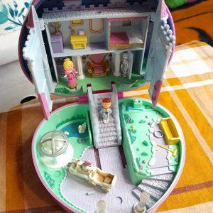 Vintage 1992 Polly Pocket 🩷